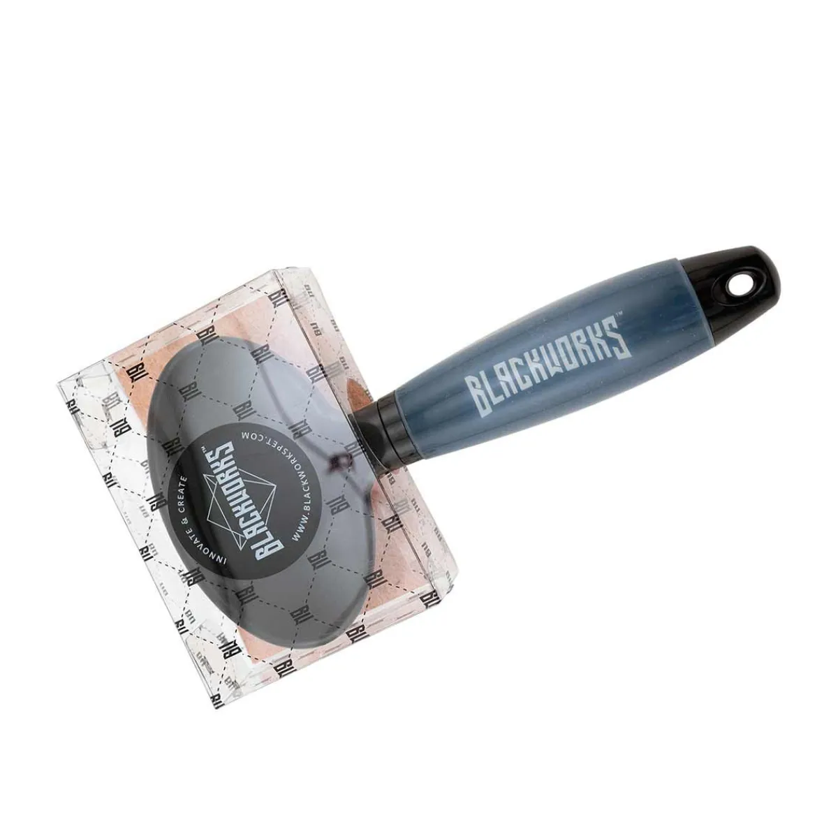 blackworks_nonslip_ergonomic_pin_brush_4.webp Ryan's Pet Supplies Blackworks Non-Slip Ergonomic Pin Brush