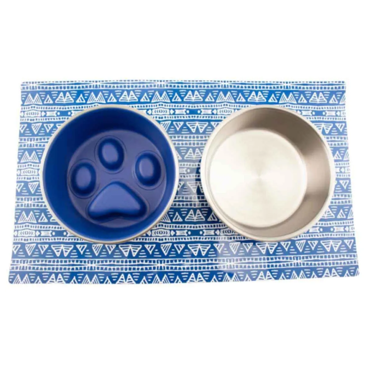 Ryan's Pet Supplies Dawgee Dine Bundle: Dining Mat & Magnetic Stay-on Bowls